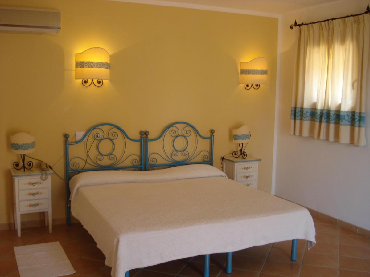 Hotel Valkarana Country Relais (Adults Only) Sant'Antonio di Gallura Extérieur photo