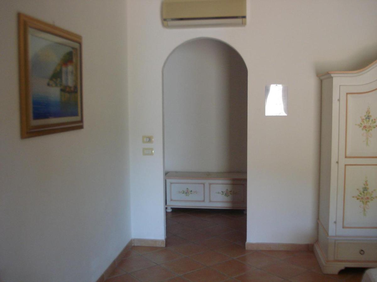 Hotel Valkarana Country Relais (Adults Only) Sant'Antonio di Gallura Extérieur photo