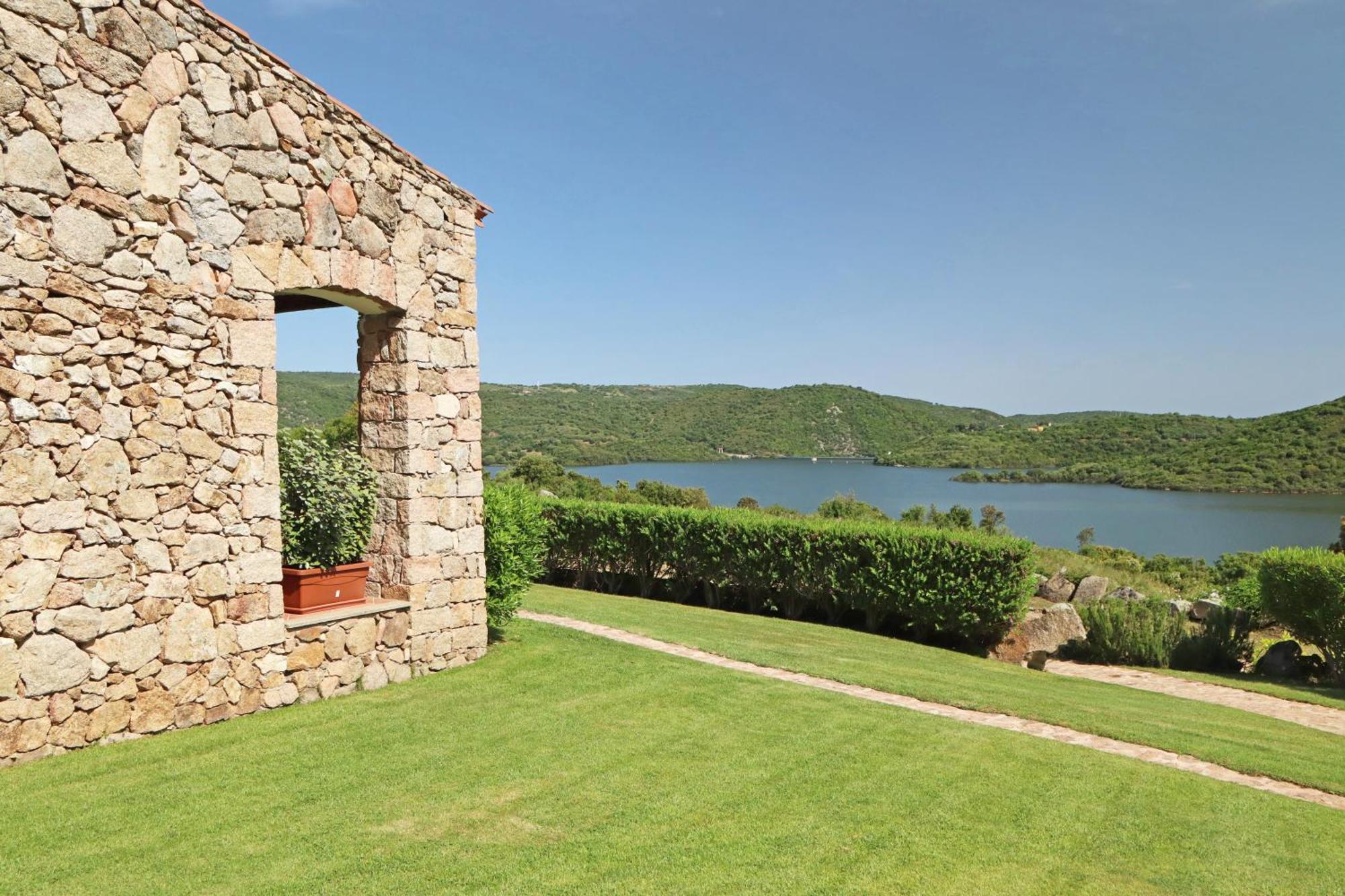 Hotel Valkarana Country Relais (Adults Only) Sant'Antonio di Gallura Extérieur photo